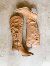 Load image into Gallery viewer, SAMARA COWGIRL BOOTS
