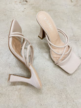 Load image into Gallery viewer, A TU MERCED HEELS
